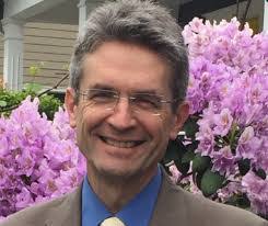 Scott Betts's Instagram, Twitter & Facebook