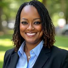 Cedric Bunch stopped by Arlington Elementary School in Jackson, TN., to  enlighten our staff members about the programs offered Grand Canyon  University. He even brought some sweet treats for the staff! We