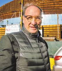 New hoops team in the 'hood