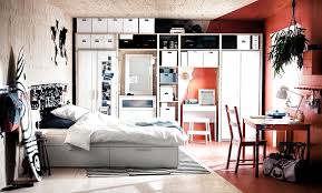 Walk In Kleiderschrank Konnen Sie Selbst Bauen Ikea Deutschland In 2020 Jugendzimmer Ikea Zimmer Haus Deko