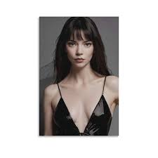 Amazon.com: Anya Taylor Joy - Póster artístico sexy de actor (14) póster de  arte de pared, lienzo de desplazamiento, pintura, imagen, decoración de  sala de estar, marco para el hogar, sin marco,