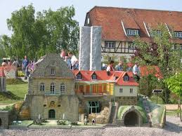 Jagdschloss Spiegelsberg Als Miniaturbauwerk Jagdschloss Miniatur Schloss