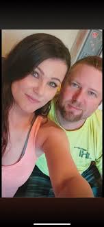 Create photo of daughter and deceased mom together?