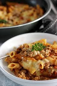 When nancy sephton lived in south africa in the '50s, lamb curry was as ubiquitous there as hamburgers and hot dogs are in the united states. Cheesy One Pan Mince Pasta The Kiwi Country Girl