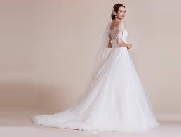Lilly brautmode hochzeitskleid brautkleid brautkleider fuer prinzessinnen gertrudi hochzeitskleidung. Brautmode Lilly Mod 08 3804 Cr Brautkleid Verkaufen