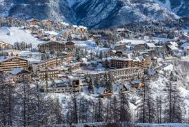 La zone où esprit montagne réalise son activité principale est le coeur des alpes entre france, italie et suisse. Auron France Montagnes Official Website Of The French Ski Resorts