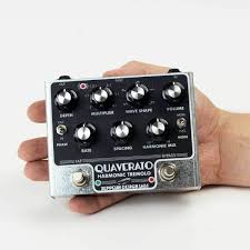 This was a build your own clone (byoc) kit. Quaverato Harmonic Tremolo Pedal Diy Kit Zeppelin Design Labs