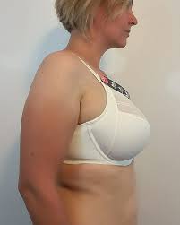 The Best Minimizer Bras For Big Busts