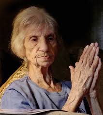 Mother of Edinburg war hero clings to her son's words 54 years after his  death