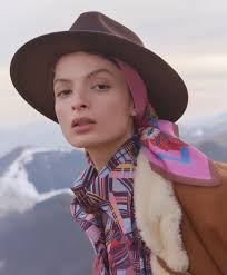 ⊛ ▷Model LUZ CELAYA 【ONLINE PORTFOLIO】