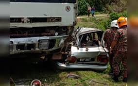 The deliveries have been stopped as lorry operators refused to carry cargo from this morning in protest against restriction on the unauthorized movement of trucks. 4 Killed In Car Lorry Crash Near Pekan Free Malaysia Today Fmt