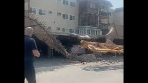 According to witnesses, at least one person was seriously injured in the crane collapse. 0cgisf Kdu Y0m