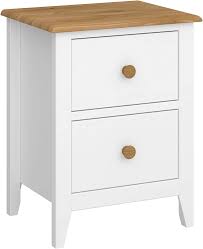 De retro collectie van het nederlandse designlabel ruijch kenmerkt zich door een typische jaren 60 'retro' stijl gecombineerd met een hedendaagse, minimalistische nordic uitstraling. Steens Heston Bedside Cabinet 50 X 65 X 40 Cm W X H X D Mdf Wood In White Ideal For High Beds Or Freestanding Danish Country House Style Amazon De Kuche Haushalt