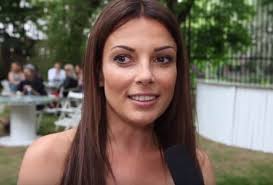 Ojciec zmarł na rękach gwiazdy. Ile Lat Ma Katarzyna Glinka Aktorka Barw Szczescia Wyglada Na O Wiele Mniej