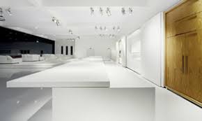 Als arbeitsplatte habe ich auch schon normale badezimmerfliesen in weiß verarbeitet gesehen, ähnlich wie in der küche von a. Quarzstein Arbeitsplatten Grossartige Quarzstein Arbeitsplatten