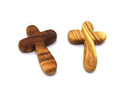 X1 Croix En Bois D Olivier Fabrique Facon Artisanale Poli Finition A L Huile Bois D Olivier Croix En Bois Artisanal