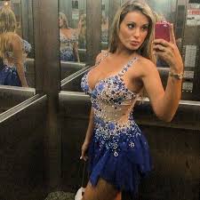 Andressa urach chega ao fundo do poço, surge aos prantos e implora dinheiro para criar filho. Picture Of Andressa Urach Prom Dresses Formal Dresses Long Formal Dresses