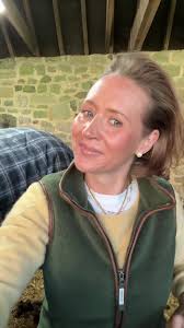 Chatting through my favourite everyday jewellery! Yes I am a sentiment...