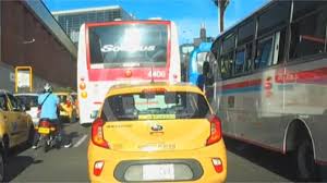 Según el último dígito de su documento de identidad, las incumplir el pico y cédula, es decir, estar en la calle el día que no le corresponde, tiene una multa de 936 mil pesos. Solo Taxis Pico Y Placa Para Este 21 De Diciembre En Medellin Y El Area Metropolitana