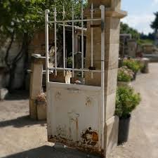 Portes En Fer A Vendre ǀ Portes Anciennes En Fer Forge ǀ Alain Bidal En 2020 Portillon Fer Forge Portillon Fer Forge
