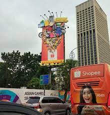 Wah, ternyata billboard viral ini merupakan rangkaian marketing s3 ala by.u! Creative Ideas In Billboard Advertising Mediamove Id