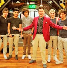 The paramount+ account tweeted a picture of stars miranda cosgrove, jerry trainor, and nathan kress reunited on set on january 28. One Direction Gibby On Icarly One Direction Pictures One Direction Icarly