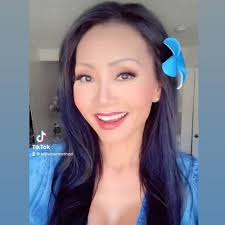 Creator Kellymacmethod.com