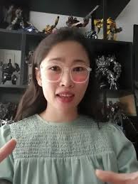 Review some topics:, 🔆How to live productively, 🔆Value your time,  🔆Caring makes the world more beautiful, 🔆The importance of choices, With  friends : Thanh Đinh Phượng Luna Kim Lee Hong Dieu Phan Hải ...