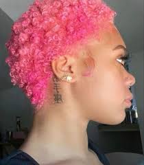 Hiya, can anyone recommend a barber in the Calella