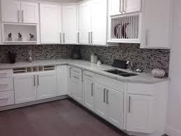 Dartmouth Shaker Style Door In True White A Timeless Classic Empire Cuisine Showroom Kitchen Cabinet Styles Classic Doors Classic Cabinets