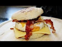 Kann allerdings auch davon abweichen. Mcmuffin Bacon Egg Ein Mc Donalds Fruhstucksburger Rezept Teil 2 Schnell Einfach Selber Machen Fruhstucksburger Rezepte Fruhstuck Selber Machen