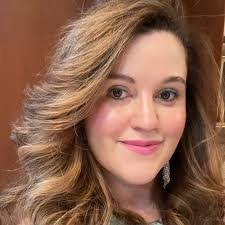 Sara Risner's Instagram, Twitter & Facebook