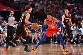 Atlanta hawks hosts philadelphia 76ers in a nba game, certain to entertain all basketball fans. Hawks Vs Sixers Live Stream How To Watch Game 2 Of The Second Round Series For 2021 Nba Playoffs Draftkings Nation