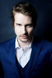 Tie xue can yang (2015)