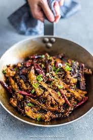 Sichuan Eggplant Stir Fry Is Incredibly Addictive This Is Crispy Eggplant Cover Addictive Co Eggplant Dishes Vegetarian Recipes Tofu Vegetarian Recipes