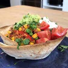 Choose From 41 Tasty Joe Wicks Recipes To Help You Get You Lean In 15 From Protein Pancakes To Curries To Fritt Joe Wicks Recipes Tortilla Bowls Lean Eating