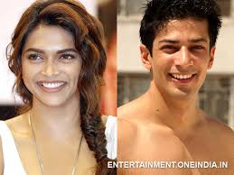 Deepika Padukone Love Affairs Deepika Padukone Affairs Deepika Padukone Latest Affair Deepika Padukone Love Life Deepika Padukone Love Story Deepika Padukone With Ranveer Singh Filmibeat Deepika padukone looking gorgeous at the van huesan promotional event.