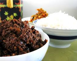 Puas hati masak sendiri berbanding dengan beli di kedai. Even Better For Breakfast Beef Rendang The Globetrotting Panda