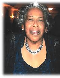 Jacqueline Tapper's Instagram, Twitter & Facebook