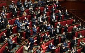 Anche per pierluigi pardo che giovedì 18 febbraio (e il 25) sarà al timone di uno show non sportivo in seconda serata su italia 1 con maggioranza assoluta. Lk20vk Gv5uzlm