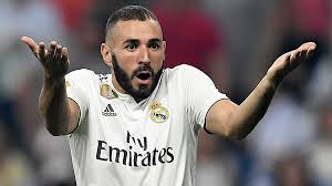 أنا أركز فقط على اليورو. Ø¨Ù†Ø²ÙŠÙ…Ø§ Ù„Ø§ ÙŠÙ‡ØªÙ… Ù„Ø±Ø£ÙŠ Ø±Ø¦ÙŠØ³ Ø§Ù„Ø§ØªØ­Ø§Ø¯ Ø§Ù„ÙØ±Ù†Ø³ÙŠ Super Results