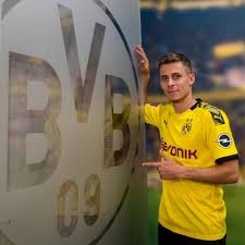 The more famous a footballer is, the more football fans want to know about their earning, so we have allocated this part to. Thorgan Hazard Hazardthorgan8 Twitter