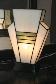 lampe art deco simplissime phocea en vitrail tiffany lampe art deco bar art deco mobilier art deco