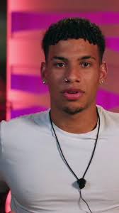 Il n’a pas pu resister…🫢 #toohotohandle #louisrussel #christinethth  #seductionhautetention