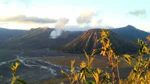 Pesona keindahan wisata ranu lading lumajang. Wisata Bromo Tengger Semeru Home Facebook