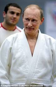 A plastic surgeon from the uk told the sun in june he believed the russian president has had extensive surgery. Vladimir Putin S Face Has Changed Dramatically Through The Years Daily Mail Online