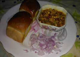 Once oil is very hot, add mustard seeds and cumin seeds. Misal Pav Recipe By Mukti Sahay Cookpad