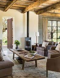 Mix Di Stili Per La Casa Di Campagna Saloni Rustici Interni Country Idee Di Interior Design