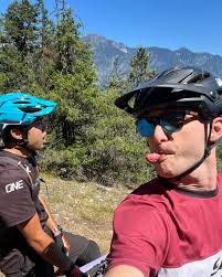 Few pics to share from my fun road trip to Whistler and beyond with the 💯  @jshen_derulo