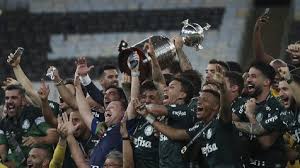 Los jugadores del palmeiras, que llegó a la final de la libertadores como el mejor equipo en toda la competición, ni se tomaron la molestia de el ganador de la copa libertadores 2020, que se definirá este sábado entre los equipos brasileños palmeiras y el santos, se embolsará un premio inédito de. Ver Gol Palmeiras Vencio 1 0 A Santos Y Es El Campeon De La Copa Libertadores 2020 Final Resumen Y Highlights Brasil Video Fotos Rpp Noticias